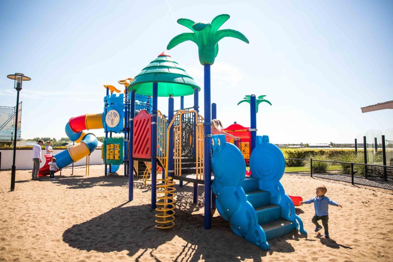 Europarcs Parc Du Soleil Hotel Noordwijk Ngoại thất bức ảnh